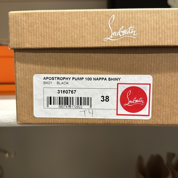 Christian LOUBOUTIN Black Apostrophy pumps 38 - Picture 5 of 5